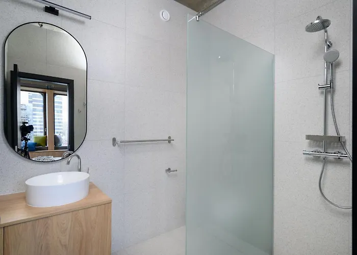 Headline * 卢布尔雅那