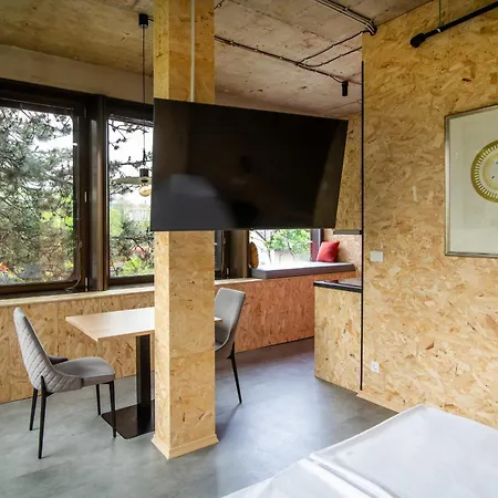 アパート Headline